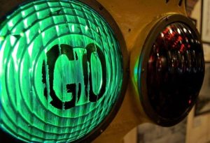 Си се среща със специалния пратеник на лидера на Лаос Тонглун