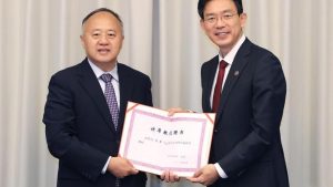 Фамилните имена разказват историята от другата страна на пролива