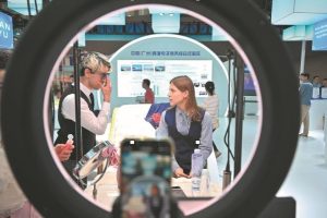 Шанхай ще засили допълнително инвестиционния климат