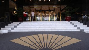 8 души се разболяват, след като са яли морски дарове в хотел Mandarin Oriental в Хонконг