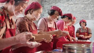 Село Гуангдонг е заето с приготвянето на вековен пролетен деликатес